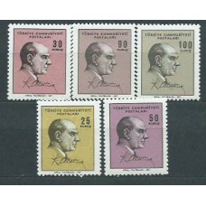 Turquia - Correo 1966 Yvert 1801/5 ** Mnh Ataturk