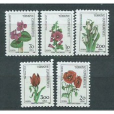 Turquia - Correo 1984 Yvert 2440/4 ** Mnh Flores