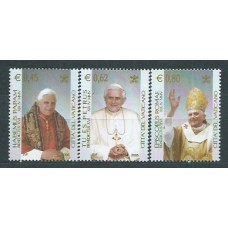Vaticano - Correo 2005 Yvert 1380/2 ** Mnh Benedicto XVI