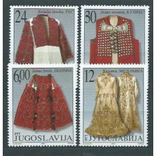 Yugoslavia - Correo 2000 Yvert 2847/50 ** Mnh Vestidos